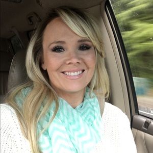 Meet your Posher, Marci